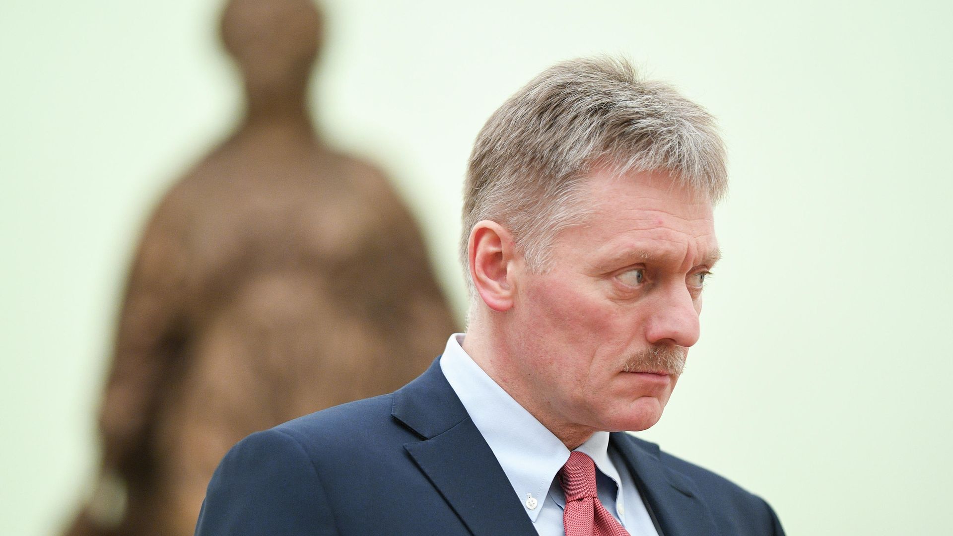 Песков заявил, что Россия остается открытой к мирным переговорам по Украине