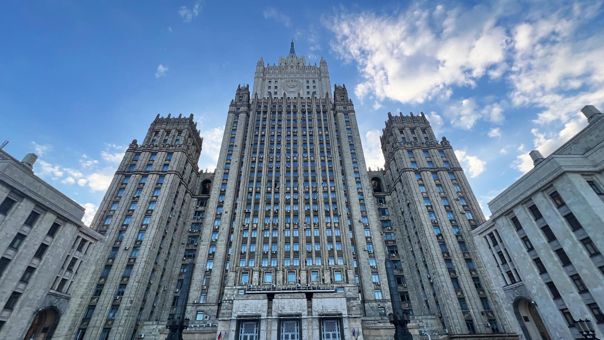 МИД высказался по отношению Еревана к ж/д концессии