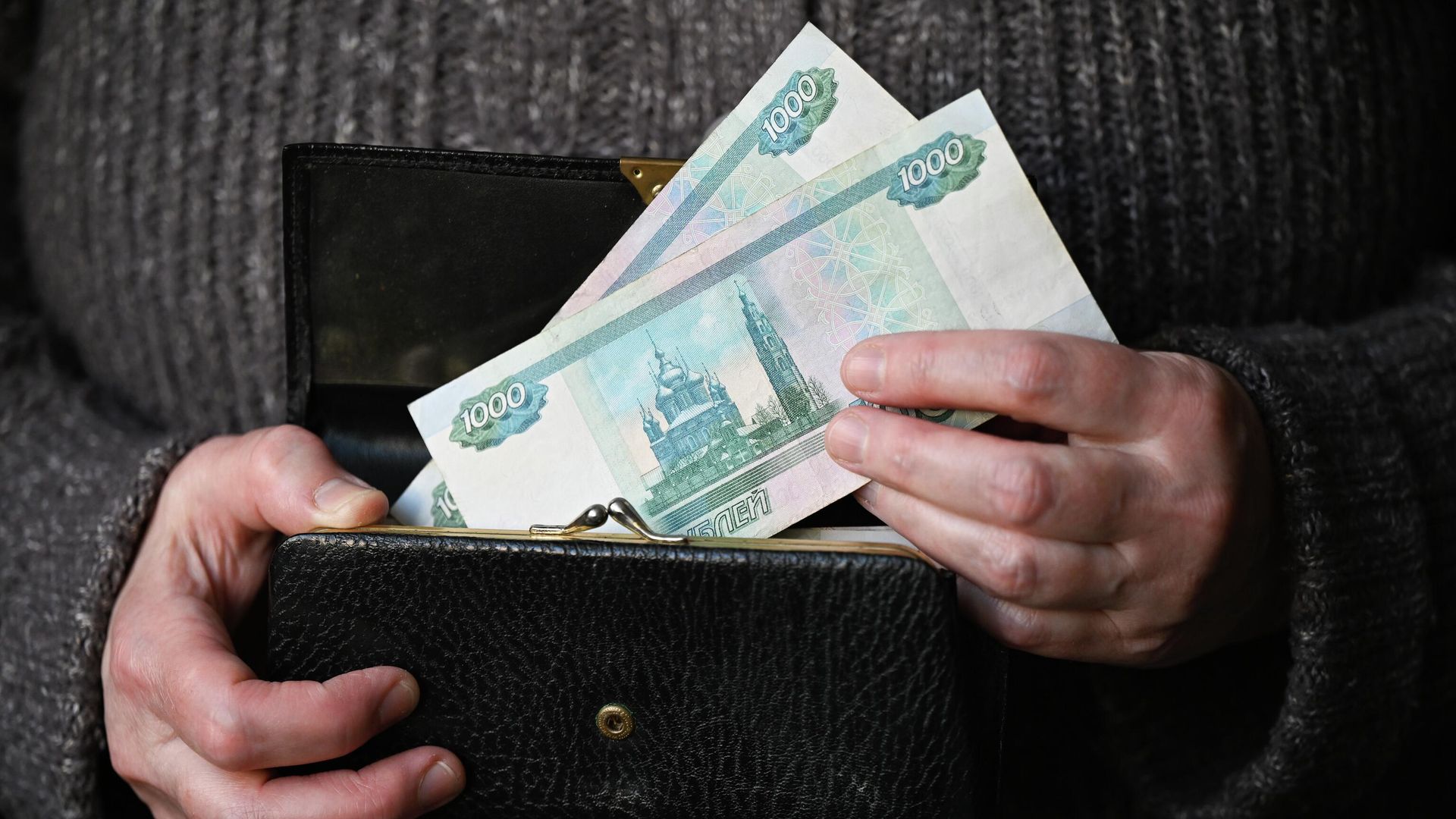В Совфеде заявили, что в 2027 году пенсии россиян повысят дважды